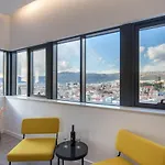 Seascape Luxury בית הארחה